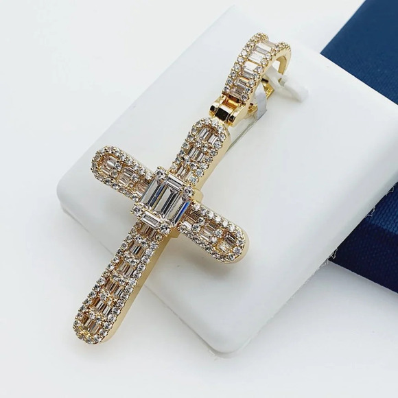 14K Gold Plated Cubic Zircon Pendant, EVBRS512 - Picture 4 of 9